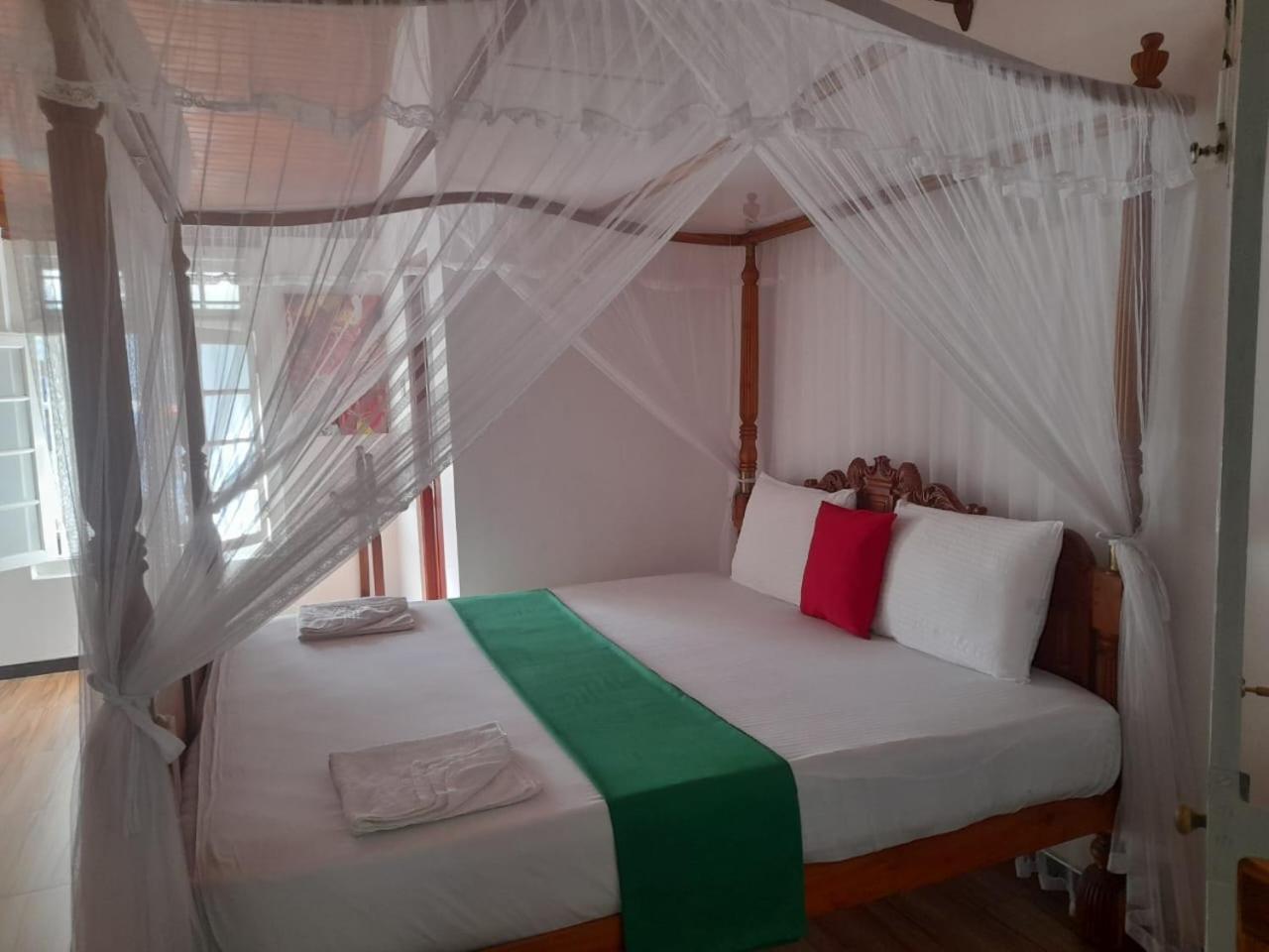 Tranquility Guest House Hikkaduwa Exteriér fotografie